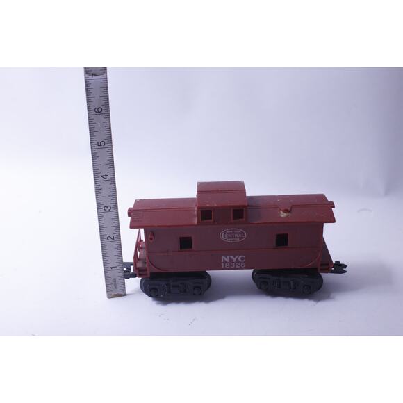 Marx, New York Central 18326, Caboose Train Car, Electric Train, Toy Vehicle, - Picture 2 of 3